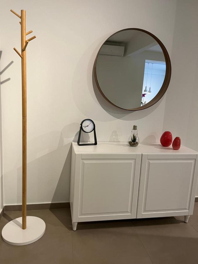 Fofi'S City Center Apartment Kavála Eksteriør bilde